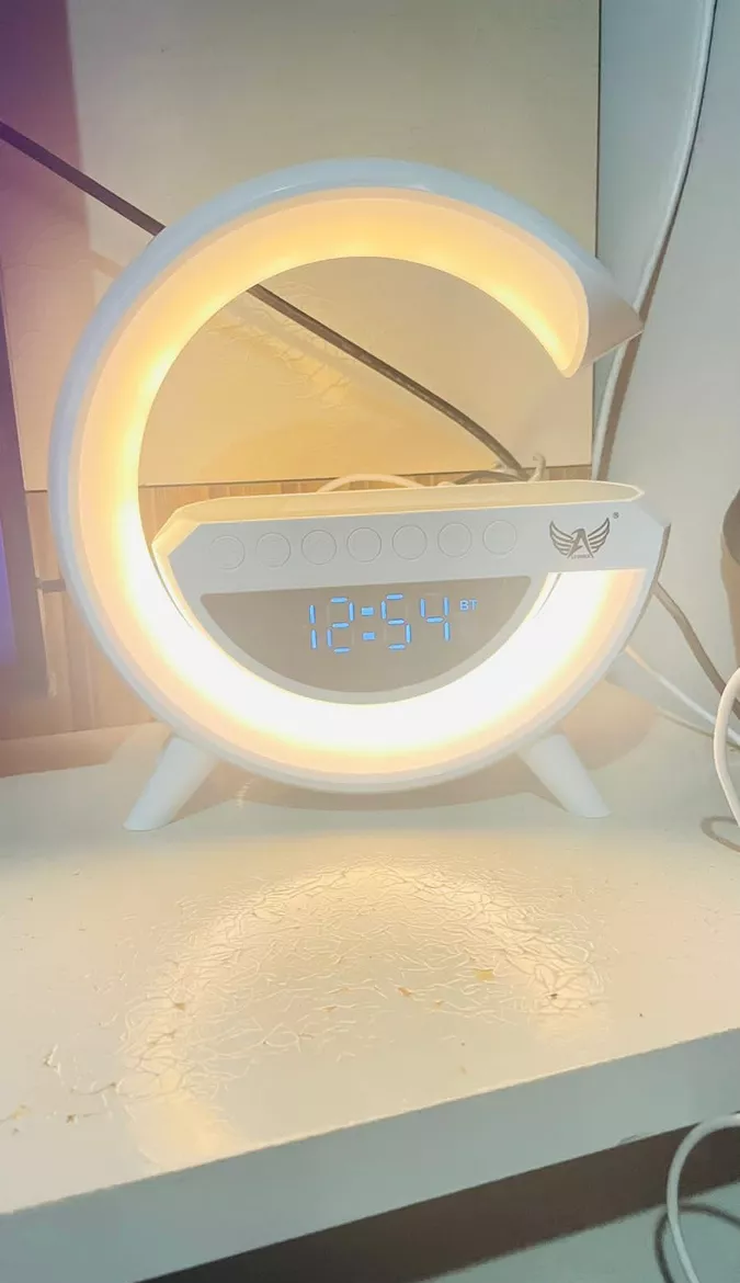 Carregador por Indução, Relógio, caixa de som